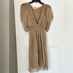Scandal Brand dress, worn once. Beautiful khaki color, lined. Size medium